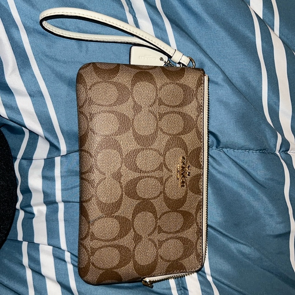 Coach wallet wristlet